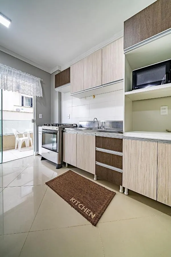 Apartment 260 - Excelente Custo Beneficio A 100M Da Praia Bombinhas